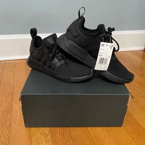 Adidas NMD_R1 black⚫️